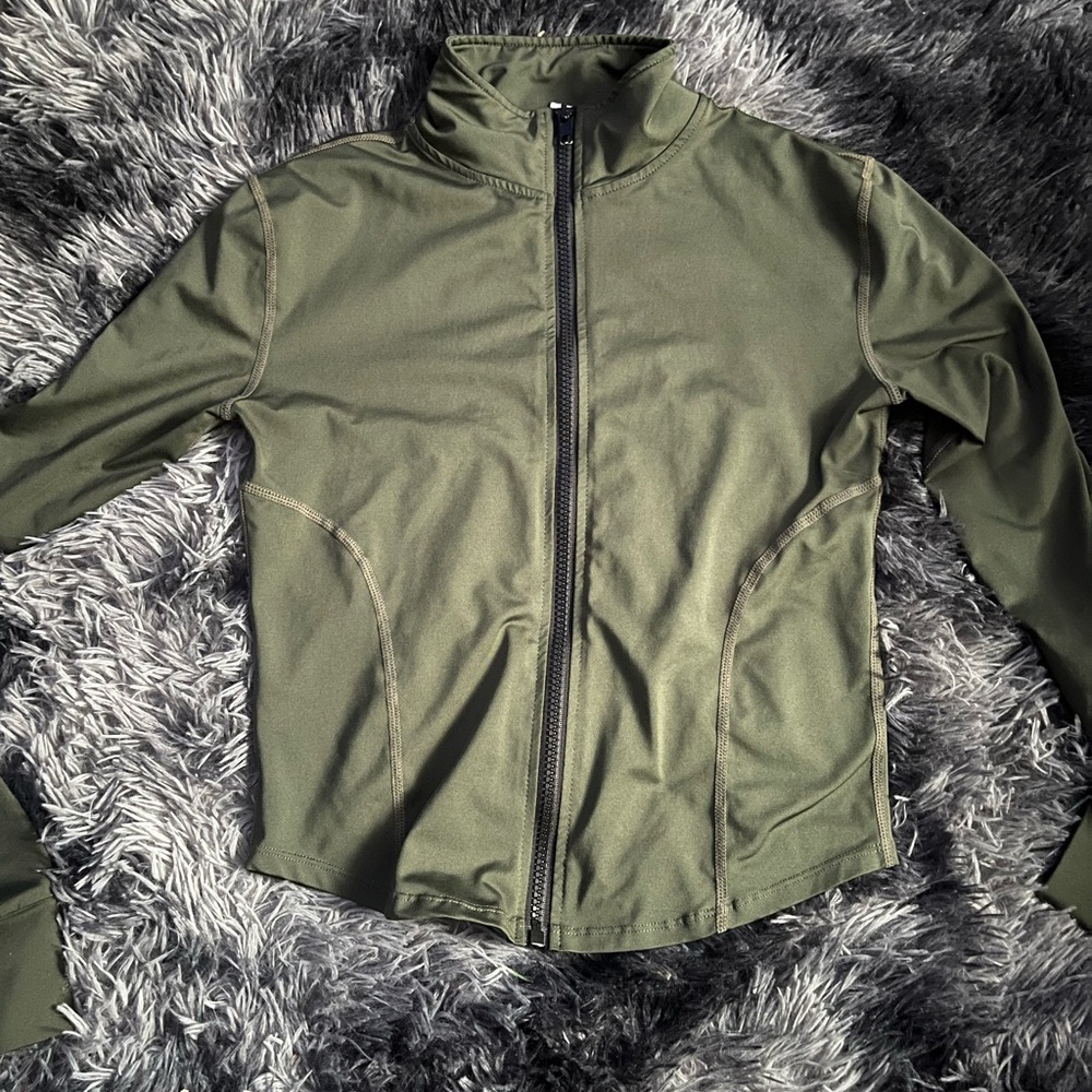 Chic Olive Green Jacket